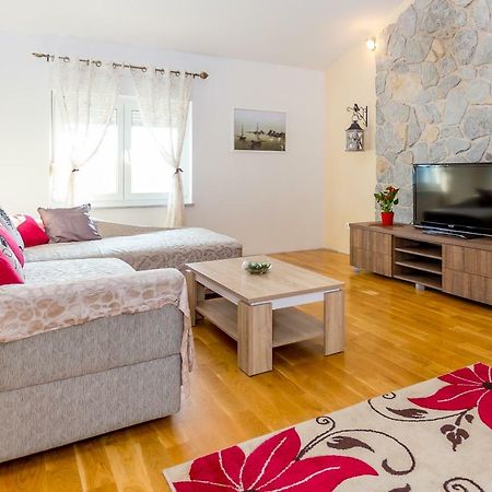 Urban Luxury Suites Juricevic Duce Luaran gambar