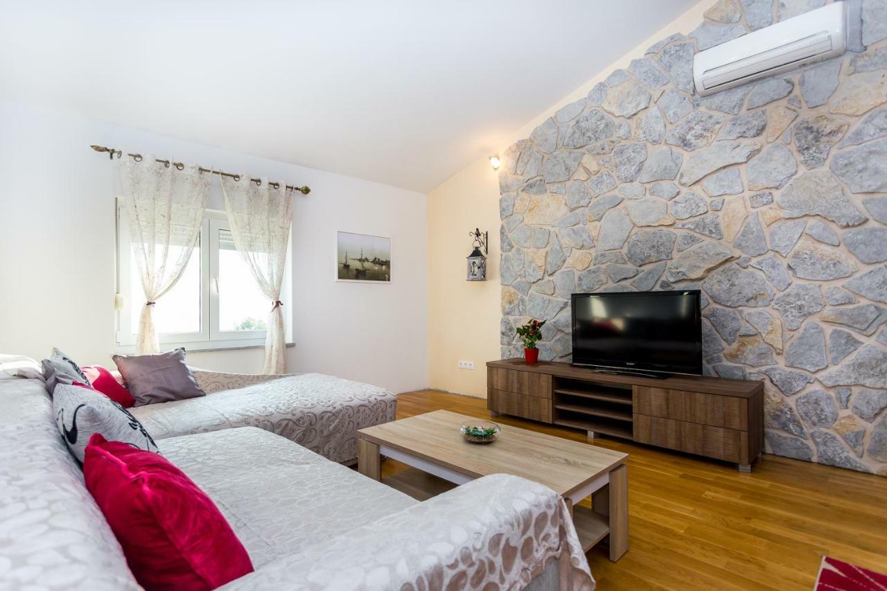 Urban Luxury Suites Juricevic Duce Luaran gambar